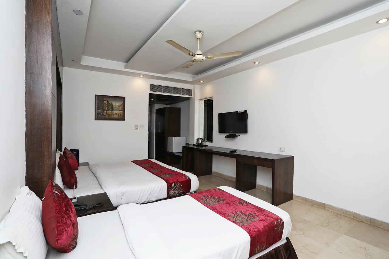 Hotel City Height - Delhi Ncr Id Not Accepted New Delhi Extérieur photo